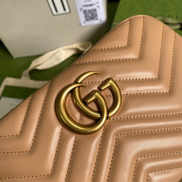 GUCCI GG Marmont small shoulder bag [447632-23] CELINE CHANEL ACCESSORIES LOEWE SHOES LOUIS VUITTON DIRO YSL OTHER BRAND HANDBAGS BALENCIAGA BOTTEGA VENETA GOYARD HERMES BURBERRY VALENTINO GUCCI FENDI MIUMIU CHLOE PRADA BVLGARI SUITCASE NEW ARRIVAL 