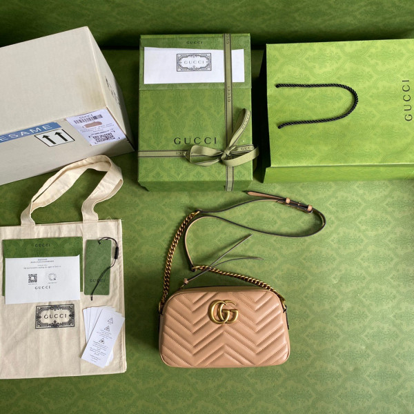 GUCCI GG Marmont small shoulder bag [447632-23] CELINE CHANEL ACCESSORIES LOEWE SHOES LOUIS VUITTON DIRO YSL OTHER BRAND HANDBAGS BALENCIAGA BOTTEGA VENETA GOYARD HERMES BURBERRY VALENTINO GUCCI FENDI MIUMIU CHLOE PRADA BVLGARI SUITCASE NEW ARRIVAL 
