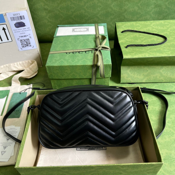 GUCCI GG Marmont small shoulder bag [447632-22] CELINE CHANEL ACCESSORIES LOEWE SHOES LOUIS VUITTON DIRO YSL OTHER BRAND HANDBAGS BALENCIAGA BOTTEGA VENETA GOYARD HERMES BURBERRY VALENTINO GUCCI FENDI MIUMIU CHLOE PRADA BVLGARI SUITCASE NEW ARRIVAL 