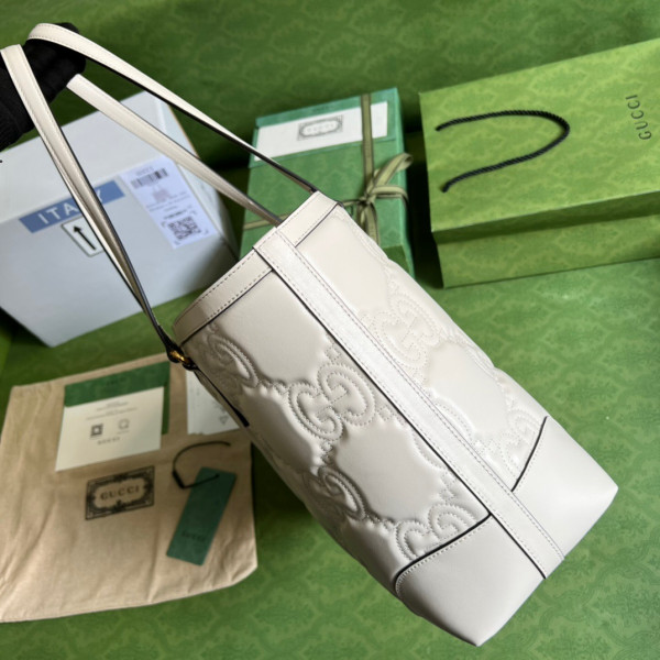 GUCCI GG matelassé leather medium tote [631685-12] CELINE CHANEL ACCESSORIES LOEWE SHOES LOUIS VUITTON DIRO YSL OTHER BRAND HANDBAGS BALENCIAGA BOTTEGA VENETA GOYARD HERMES BURBERRY VALENTINO GUCCI FENDI MIUMIU CHLOE PRADA BVLGARI SUITCASE NEW ARRIVAL 