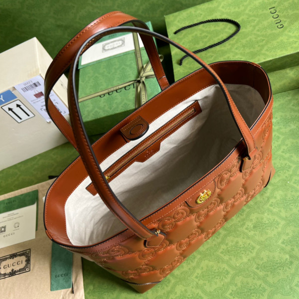 GUCCI GG matelassé leather medium tote [631685-11] CELINE CHANEL ACCESSORIES LOEWE SHOES LOUIS VUITTON DIRO YSL OTHER BRAND HANDBAGS BALENCIAGA BOTTEGA VENETA GOYARD HERMES BURBERRY VALENTINO GUCCI FENDI MIUMIU CHLOE PRADA BVLGARI SUITCASE NEW ARRIVAL 