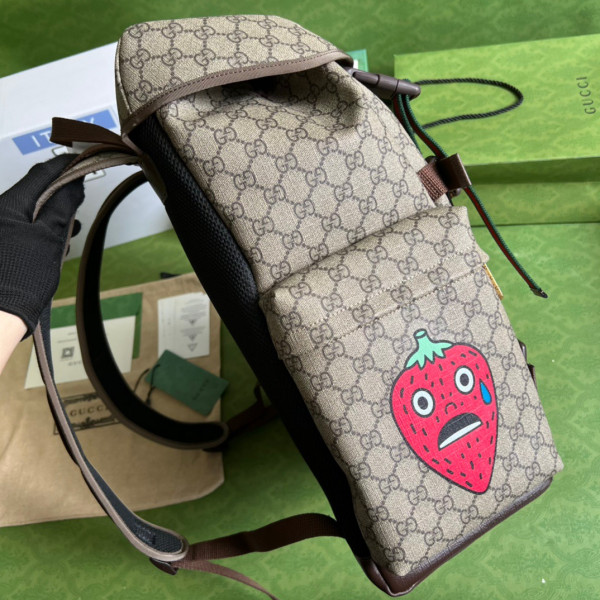 Gucci cat print skateboard backpack [690999-2] CELINE CHANEL ACCESSORIES LOEWE SHOES LOUIS VUITTON DIRO YSL OTHER BRAND HANDBAGS BALENCIAGA BOTTEGA VENETA GOYARD HERMES BURBERRY VALENTINO GUCCI FENDI MIUMIU CHLOE PRADA BVLGARI SUITCASE NEW ARRIVAL 
