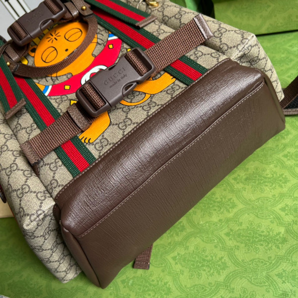 Gucci cat print skateboard backpack [690999-2] CELINE CHANEL ACCESSORIES LOEWE SHOES LOUIS VUITTON DIRO YSL OTHER BRAND HANDBAGS BALENCIAGA BOTTEGA VENETA GOYARD HERMES BURBERRY VALENTINO GUCCI FENDI MIUMIU CHLOE PRADA BVLGARI SUITCASE NEW ARRIVAL 