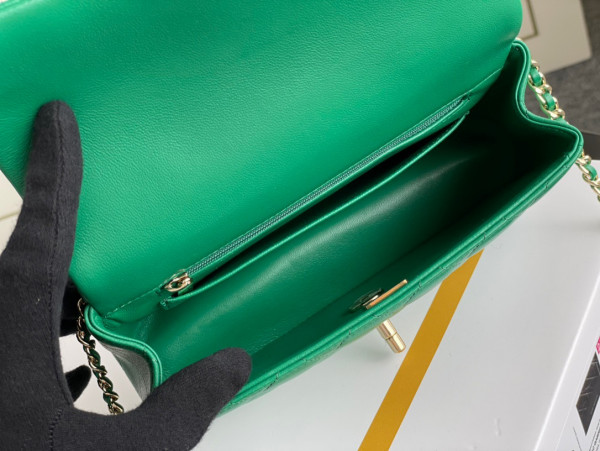 CL MINI FLAP BAG WITH TOP HANDLE [AS2431-20] CELINE CHANEL ACCESSORIES LOEWE SHOES LOUIS VUITTON DIRO YSL OTHER BRAND HANDBAGS BALENCIAGA BOTTEGA VENETA GOYARD HERMES BURBERRY VALENTINO GUCCI FENDI MIUMIU CHLOE PRADA BVLGARI SUITCASE NEW ARRIVAL 