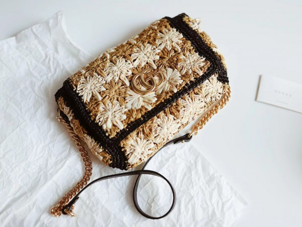 GUCCI GG MARMONT [574433-1] CELINE CHANEL ACCESSORIES LOEWE SHOES LOUIS VUITTON DIRO YSL OTHER BRAND HANDBAGS BALENCIAGA BOTTEGA VENETA GOYARD HERMES BURBERRY VALENTINO GUCCI FENDI MIUMIU CHLOE PRADA BVLGARI SUITCASE NEW ARRIVAL 