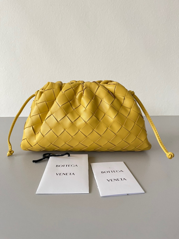 BOTTEGA VENETA MINI POUCH (image for) BOTTEGA VENETA MINI POUCH
