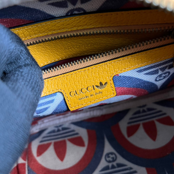 Adidas x Gucci small shoulder bag (image for) Adidas x Gucci small shoulder bag
