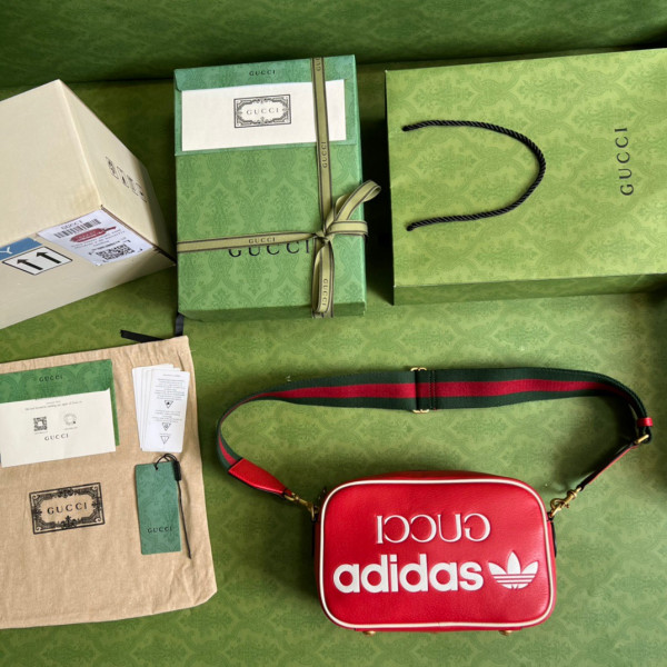 Adidas x Gucci small shoulder bag (image for) Adidas x Gucci small shoulder bag