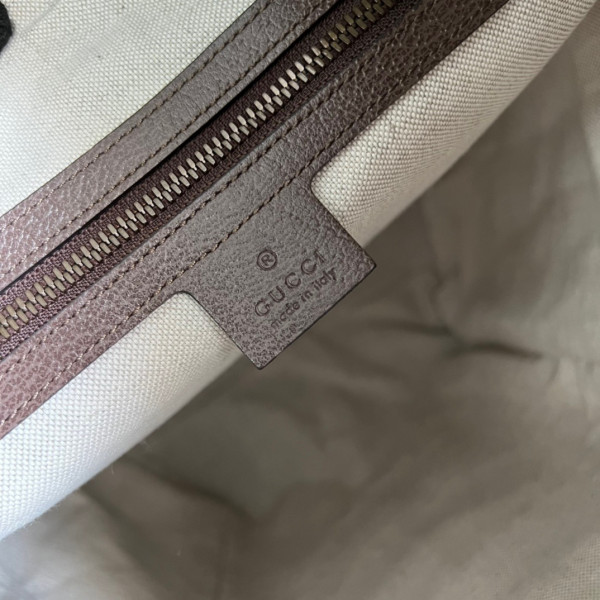 (image for) Gucci cat print skateboard backpack