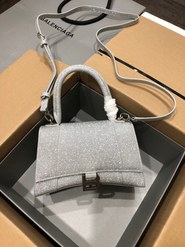 (image for) BALENCIAGA HOURGLASS