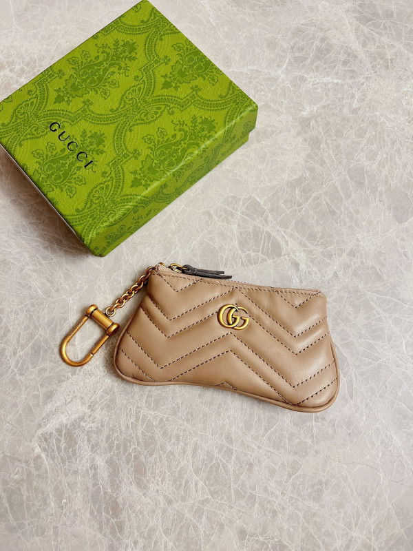 (image for) Gucci GG Marmont matelassé key case