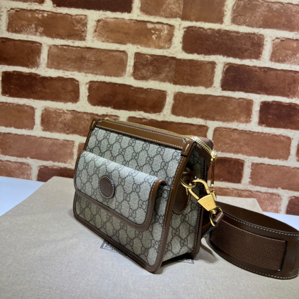 (image for) Gucci Messenger bag with Interlocking G