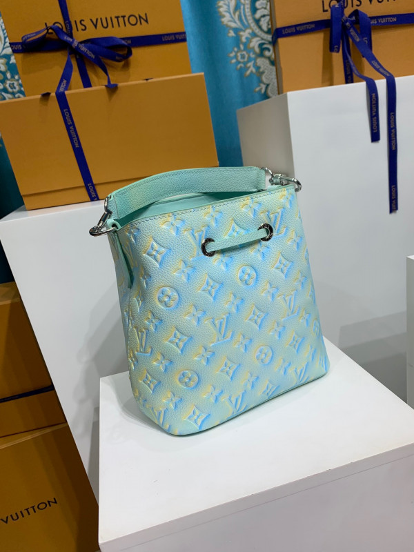 (image for) LOUIS VUITTON N?ONO? BB