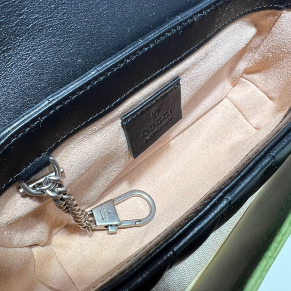 Gucci GG Marmont super mini bag [?476433-20] CELINE CHANEL ACCESSORIES LOEWE SHOES LOUIS VUITTON DIRO YSL OTHER BRAND HANDBAGS BALENCIAGA BOTTEGA VENETA GOYARD HERMES BURBERRY VALENTINO GUCCI FENDI MIUMIU CHLOE PRADA BVLGARI SUITCASE NEW ARRIVAL 