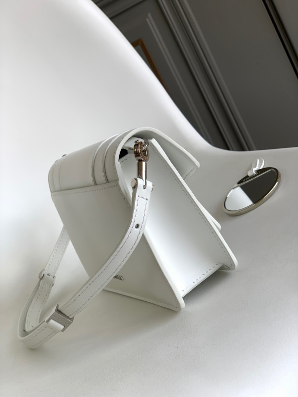 BVLGARI SERPENTI FOREVER EAST-WEST SHOULDER BAG [Bvlgari115] CELINE CHANEL ACCESSORIES LOEWE SHOES LOUIS VUITTON DIRO YSL OTHER BRAND HANDBAGS BALENCIAGA BOTTEGA VENETA GOYARD HERMES BURBERRY VALENTINO GUCCI FENDI MIUMIU CHLOE PRADA BVLGARI SUITCASE NEW ARRIVAL 