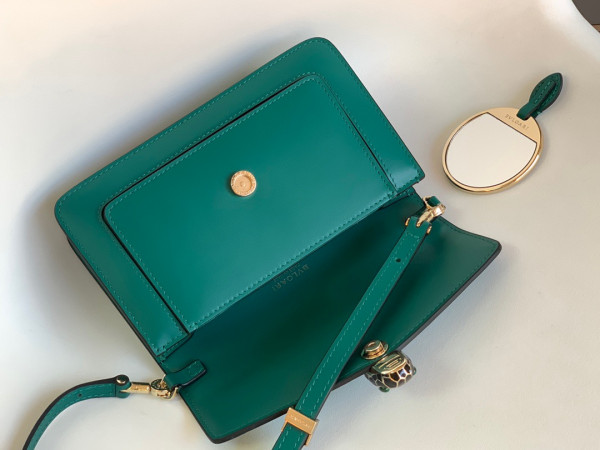 BVLGARI SERPENTI FOREVER EAST-WEST SHOULDER BAG [Bvlgari114] CELINE CHANEL ACCESSORIES LOEWE SHOES LOUIS VUITTON DIRO YSL OTHER BRAND HANDBAGS BALENCIAGA BOTTEGA VENETA GOYARD HERMES BURBERRY VALENTINO GUCCI FENDI MIUMIU CHLOE PRADA BVLGARI SUITCASE NEW ARRIVAL 