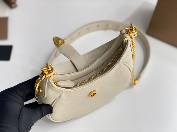 BVLGARI SERPENTI ELLIPSE CROSSBODY BAG [Bvlgari108] CELINE CHANEL ACCESSORIES LOEWE SHOES LOUIS VUITTON DIRO YSL OTHER BRAND HANDBAGS BALENCIAGA BOTTEGA VENETA GOYARD HERMES BURBERRY VALENTINO GUCCI FENDI MIUMIU CHLOE PRADA BVLGARI SUITCASE NEW ARRIVAL 