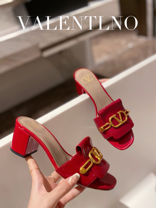 (image for) VALENTINO VLOGO SIGNATURE SLIDE SANDAL