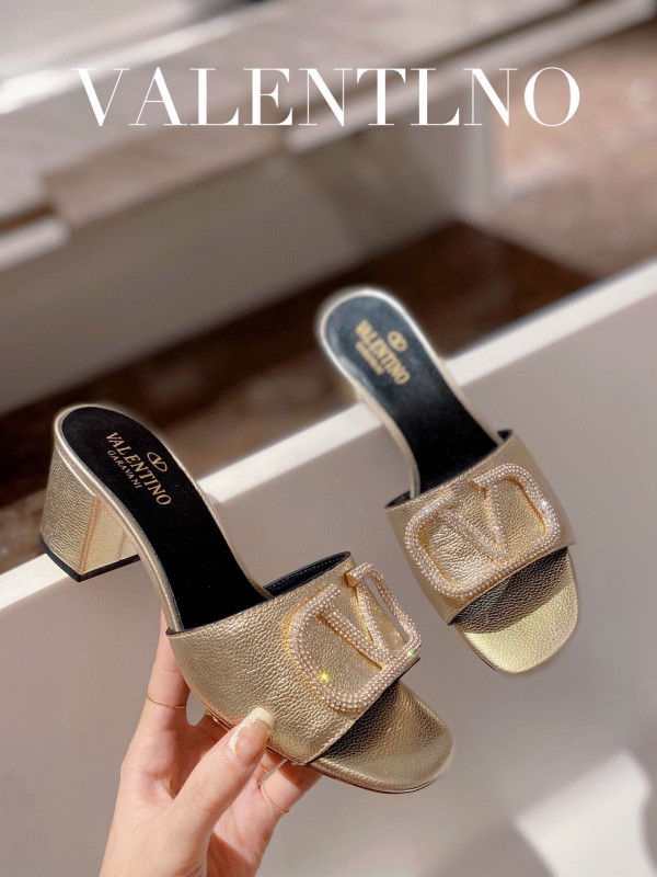 (image for) VALENTINO VLOGO SIGNATURE SLIDE SANDAL