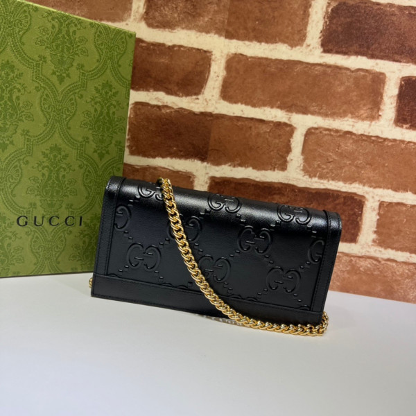 (image for) GUCCI GG wallet with chain