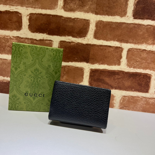 (image for) Gucci GG Marmont medium wallet