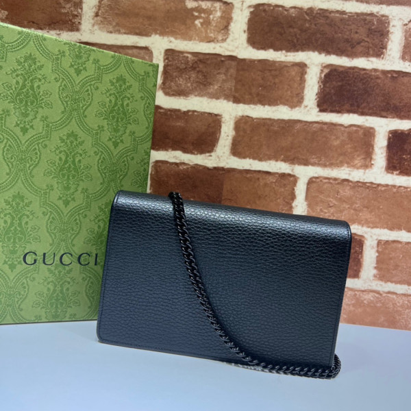 (image for) Gucci GG Marmont chain wallet