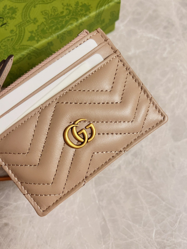 (image for) Gucci GG Marmont keychain wallet