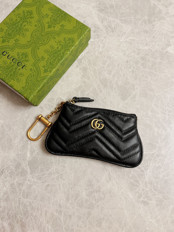(image for) Gucci GG Marmont matelassé key case