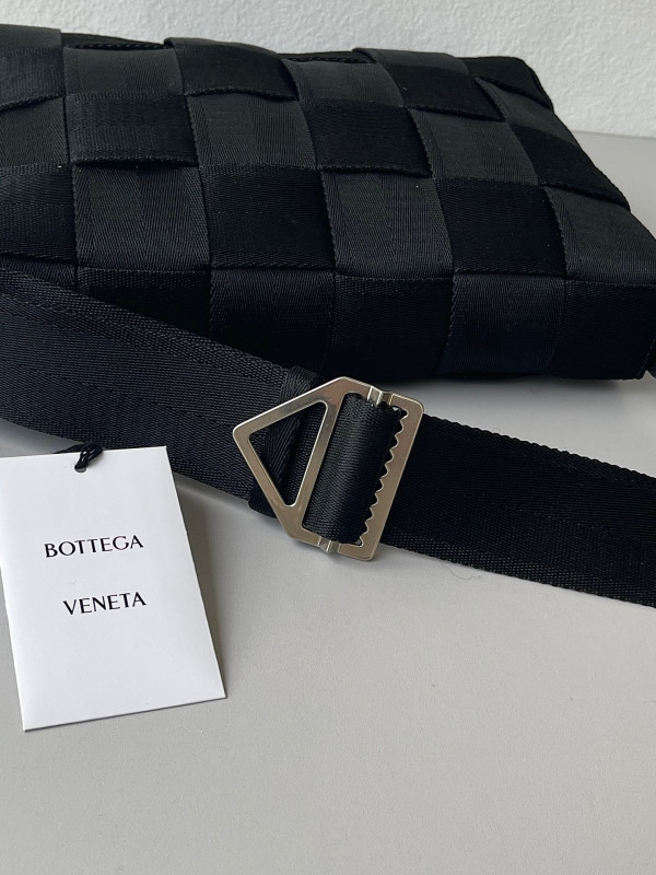 (image for) BOTTEGA VENETA CASSETTE Webbing