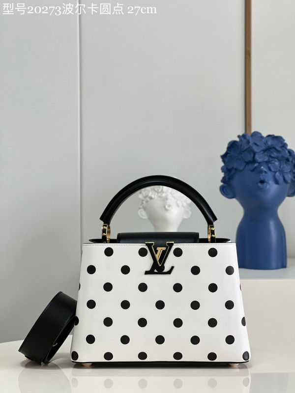 (image for) LOUIS VUITTON CAPUCINES BB