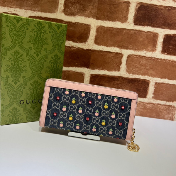 (image for) Gucci Ophidia GG zip around wallet
