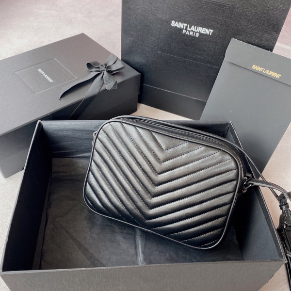 YSL LOU CAMERA BAG-23*16*6CM [YSL507] CELINE CHANEL ACCESSORIES LOEWE SHOES LOUIS VUITTON DIRO YSL OTHER BRAND HANDBAGS BALENCIAGA BOTTEGA VENETA GOYARD HERMES BURBERRY VALENTINO GUCCI FENDI MIUMIU CHLOE PRADA BVLGARI SUITCASE NEW ARRIVAL 