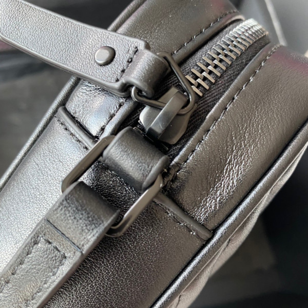 YSL LOU CAMERA BAG-23*16*6CM [YSL507] CELINE CHANEL ACCESSORIES LOEWE SHOES LOUIS VUITTON DIRO YSL OTHER BRAND HANDBAGS BALENCIAGA BOTTEGA VENETA GOYARD HERMES BURBERRY VALENTINO GUCCI FENDI MIUMIU CHLOE PRADA BVLGARI SUITCASE NEW ARRIVAL 