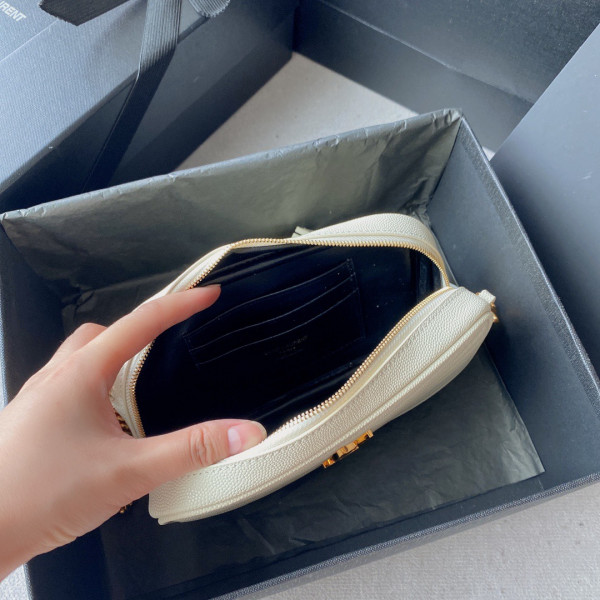 YSL LOU MINI BAG [YSL503] CELINE CHANEL ACCESSORIES LOEWE SHOES LOUIS VUITTON DIRO YSL OTHER BRAND HANDBAGS BALENCIAGA BOTTEGA VENETA GOYARD HERMES BURBERRY VALENTINO GUCCI FENDI MIUMIU CHLOE PRADA BVLGARI SUITCASE NEW ARRIVAL 