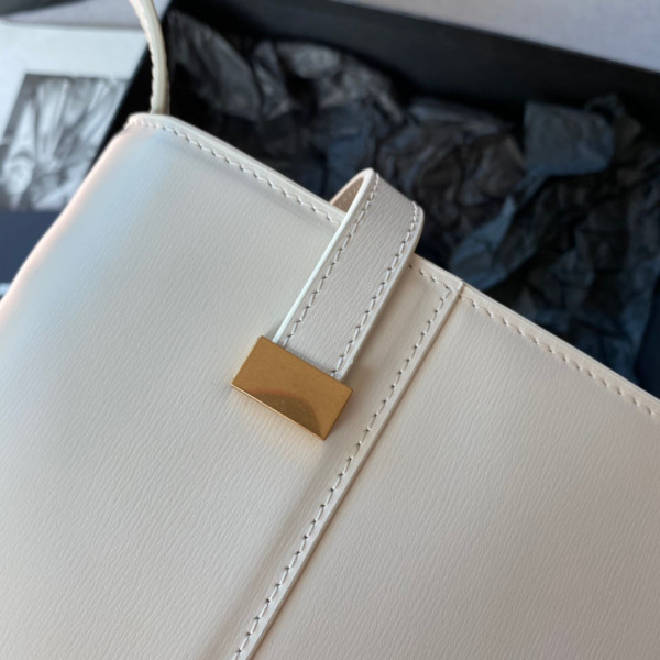 YSL MANHATTAN SMALL SHOULDER BAG [YSL495] CELINE CHANEL ACCESSORIES LOEWE SHOES LOUIS VUITTON DIRO YSL OTHER BRAND HANDBAGS BALENCIAGA BOTTEGA VENETA GOYARD HERMES BURBERRY VALENTINO GUCCI FENDI MIUMIU CHLOE PRADA BVLGARI SUITCASE NEW ARRIVAL 