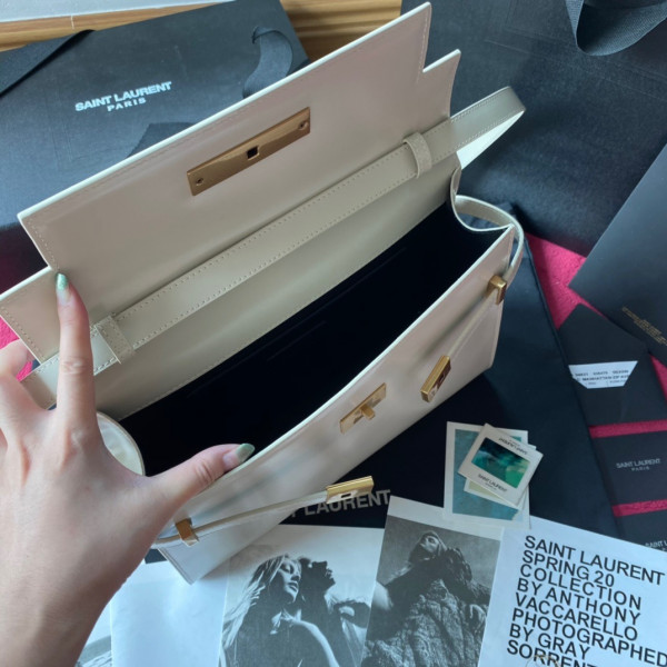 YSL MANHATTAN SHOULDER BAG [YSL494] CELINE CHANEL ACCESSORIES LOEWE SHOES LOUIS VUITTON DIRO YSL OTHER BRAND HANDBAGS BALENCIAGA BOTTEGA VENETA GOYARD HERMES BURBERRY VALENTINO GUCCI FENDI MIUMIU CHLOE PRADA BVLGARI SUITCASE NEW ARRIVAL 