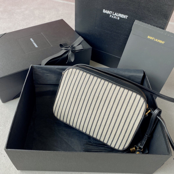 YSL LOU CAMERA BAG-23*16*6CM [YSL480] CELINE CHANEL ACCESSORIES LOEWE SHOES LOUIS VUITTON DIRO YSL OTHER BRAND HANDBAGS BALENCIAGA BOTTEGA VENETA GOYARD HERMES BURBERRY VALENTINO GUCCI FENDI MIUMIU CHLOE PRADA BVLGARI SUITCASE NEW ARRIVAL 