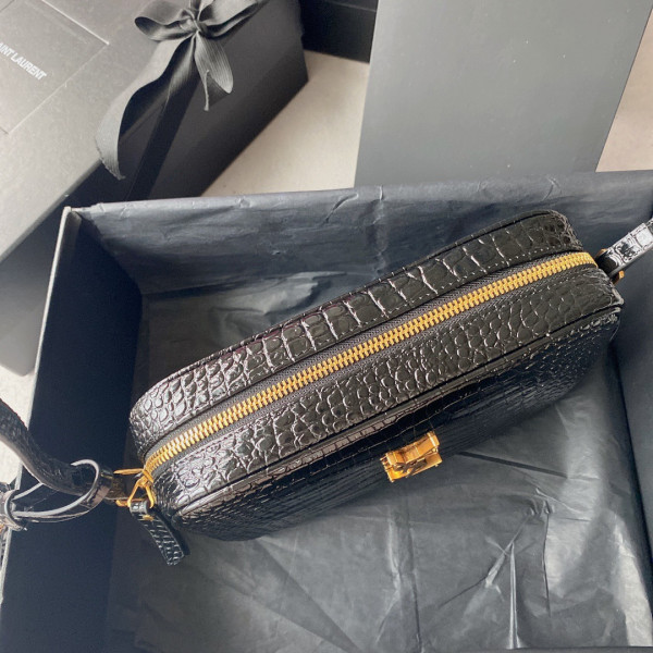 YSL LOU CAMERA BAG-23*16*6CM [YSL479] CELINE CHANEL ACCESSORIES LOEWE SHOES LOUIS VUITTON DIRO YSL OTHER BRAND HANDBAGS BALENCIAGA BOTTEGA VENETA GOYARD HERMES BURBERRY VALENTINO GUCCI FENDI MIUMIU CHLOE PRADA BVLGARI SUITCASE NEW ARRIVAL 