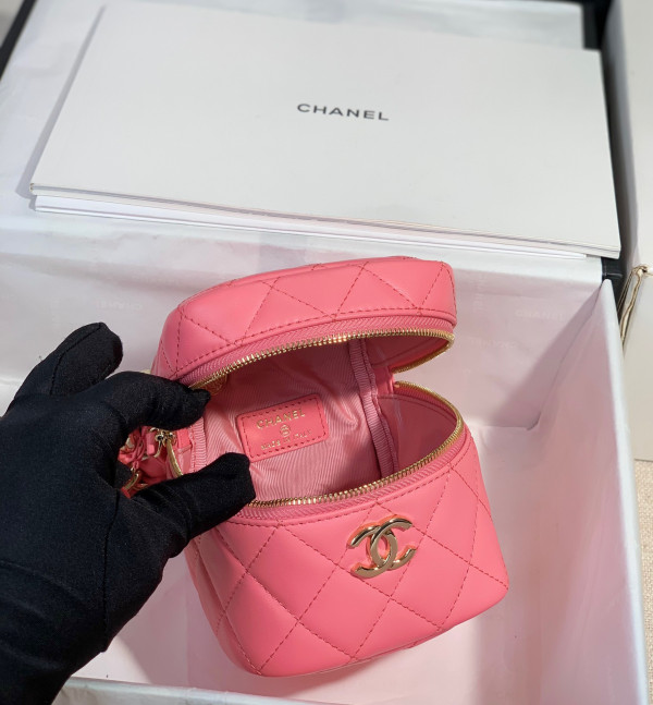 CL CLUTCH WITH HANDLE [AP2803-1] CELINE CHANEL ACCESSORIES LOEWE SHOES LOUIS VUITTON DIRO YSL OTHER BRAND HANDBAGS BALENCIAGA BOTTEGA VENETA GOYARD HERMES BURBERRY VALENTINO GUCCI FENDI MIUMIU CHLOE PRADA BVLGARI SUITCASE NEW ARRIVAL 