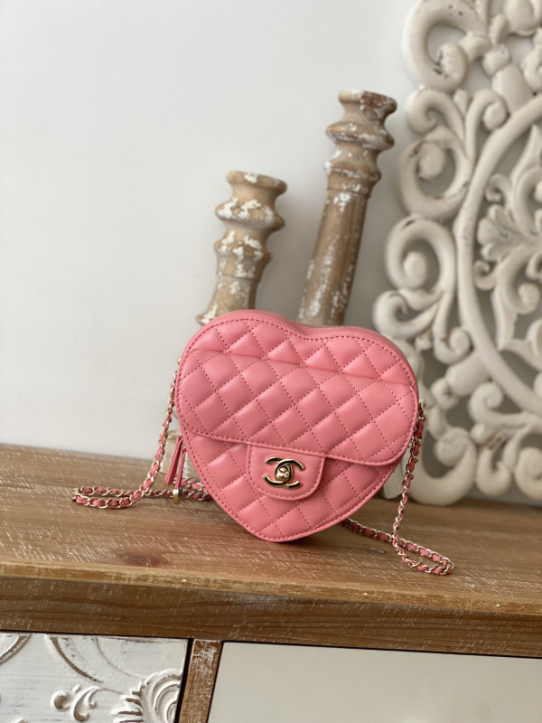 CL HEART BAG [AS3191-4] CELINE CHANEL ACCESSORIES LOEWE SHOES LOUIS VUITTON DIRO YSL OTHER BRAND HANDBAGS BALENCIAGA BOTTEGA VENETA GOYARD HERMES BURBERRY VALENTINO GUCCI FENDI MIUMIU CHLOE PRADA BVLGARI SUITCASE NEW ARRIVAL 