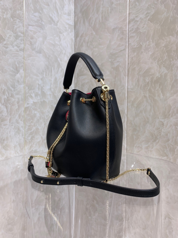 (image for) BVLGARI SERPENTI FOREVER BUCKET BAG