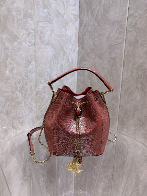 (image for) BVLGARI SERPENTI FOREVER BUCKET BAG