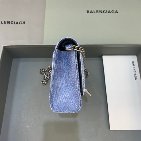 (image for) BALENCIAGA HOURGLASS WALLET ON CHAIN