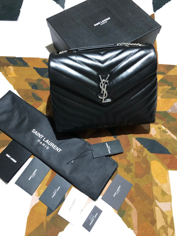 (image for) YSL LOULOU MEDIUM