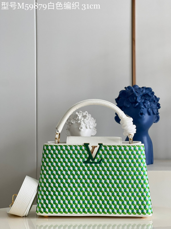 (image for) LOUIS VUITTON CAPUCINES MM