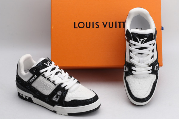(image for) LOUIS VUITTON TRAINER SNEAKER