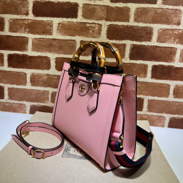 (image for) GUCCI Diana small tote bag
