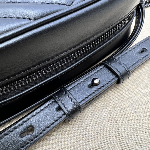 GUCCI GG Marmont mini shoulder bag [634936-1] CELINE CHANEL ACCESSORIES LOEWE SHOES LOUIS VUITTON DIRO YSL OTHER BRAND HANDBAGS BALENCIAGA BOTTEGA VENETA GOYARD HERMES BURBERRY VALENTINO GUCCI FENDI MIUMIU CHLOE PRADA BVLGARI SUITCASE NEW ARRIVAL 