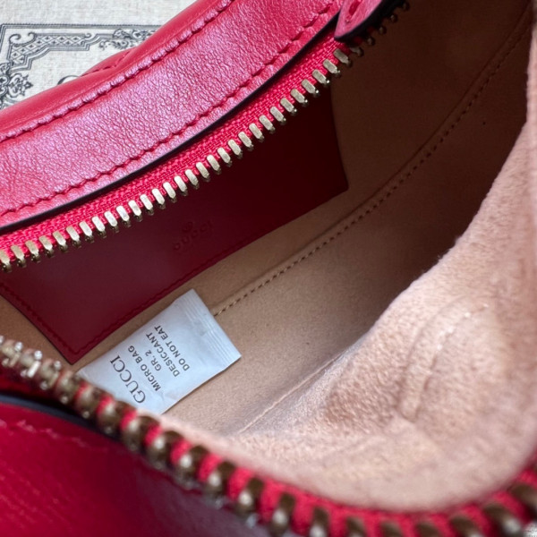 GUCCI GG Marmont half-moon-shaped mini bag [?699514-3] CELINE CHANEL ACCESSORIES LOEWE SHOES LOUIS VUITTON DIRO YSL OTHER BRAND HANDBAGS BALENCIAGA BOTTEGA VENETA GOYARD HERMES BURBERRY VALENTINO GUCCI FENDI MIUMIU CHLOE PRADA BVLGARI SUITCASE NEW ARRIVAL 
