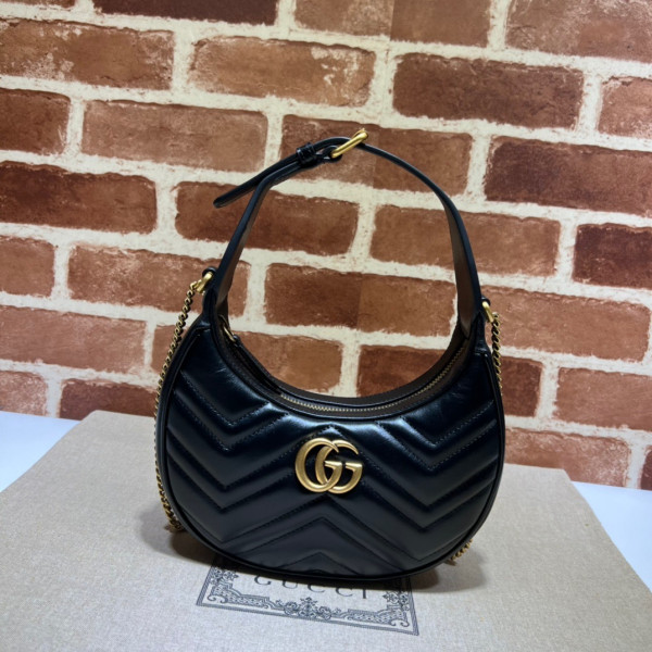 GUCCI GG Marmont half-moon-shaped mini bag [?699514-1] CELINE CHANEL ACCESSORIES LOEWE SHOES LOUIS VUITTON DIRO YSL OTHER BRAND HANDBAGS BALENCIAGA BOTTEGA VENETA GOYARD HERMES BURBERRY VALENTINO GUCCI FENDI MIUMIU CHLOE PRADA BVLGARI SUITCASE NEW ARRIVAL 
